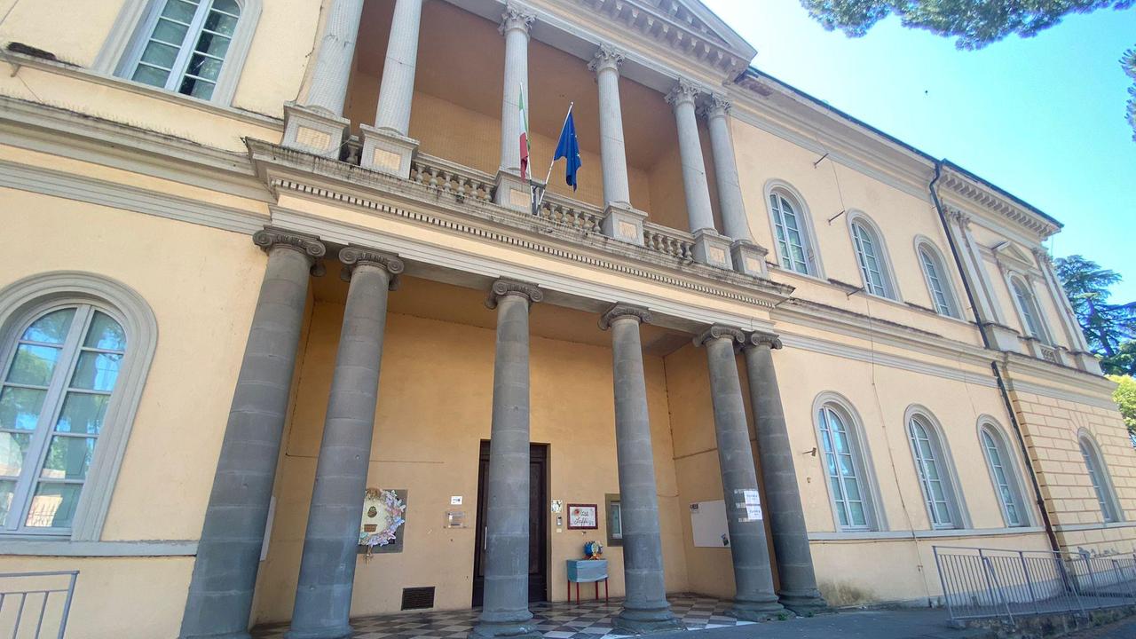 Curtatone inagibile, il Comune cerca soluzioni per il prossimo anno scolastico