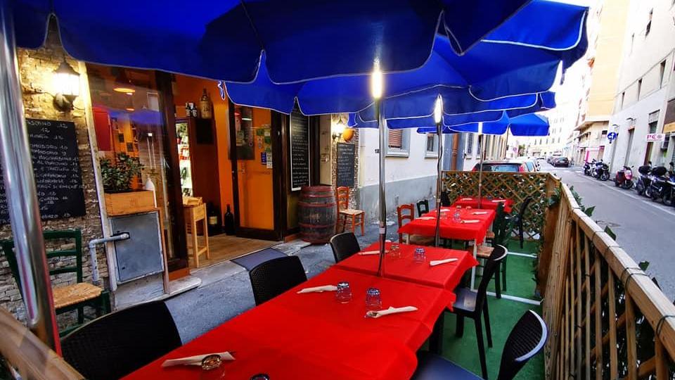 L'esterno dell'osteria Modì di via della Coroncina