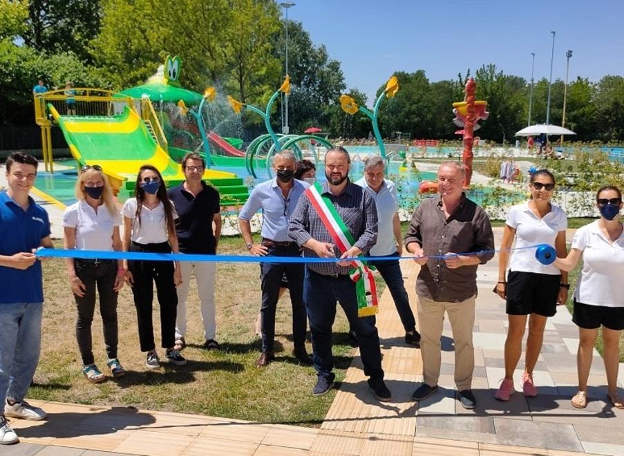 Piscina al parco urbano Partenza positiva Fabbri apre la stagione 
