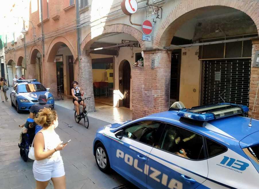 Chiuso il Bangla bar Troppi disordini in pieno centro storico 