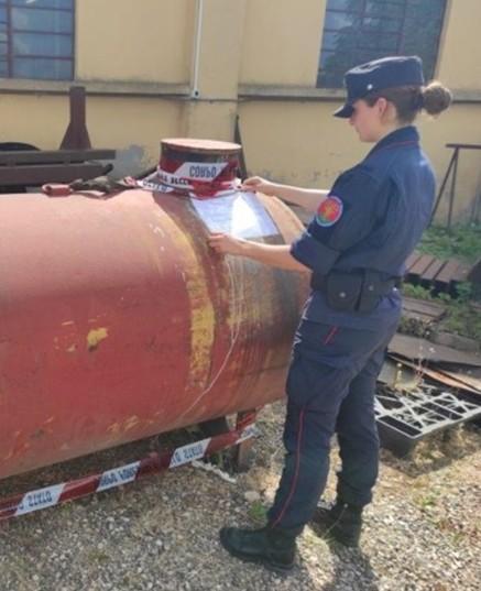 Dentro la cisterna oli di scarto Nei guai per discarica abusiva 