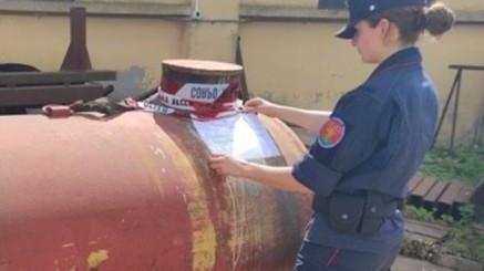 Dentro la cisterna oli di scarto Nei guai per discarica abusiva