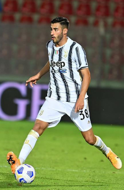 Hakimi, è ufficiale il passaggio al Psg E Mario Balotelli ci riprova in Turchia 