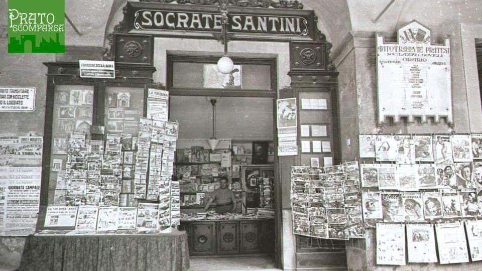 L'edicola di piazza del Comune com'era in passato