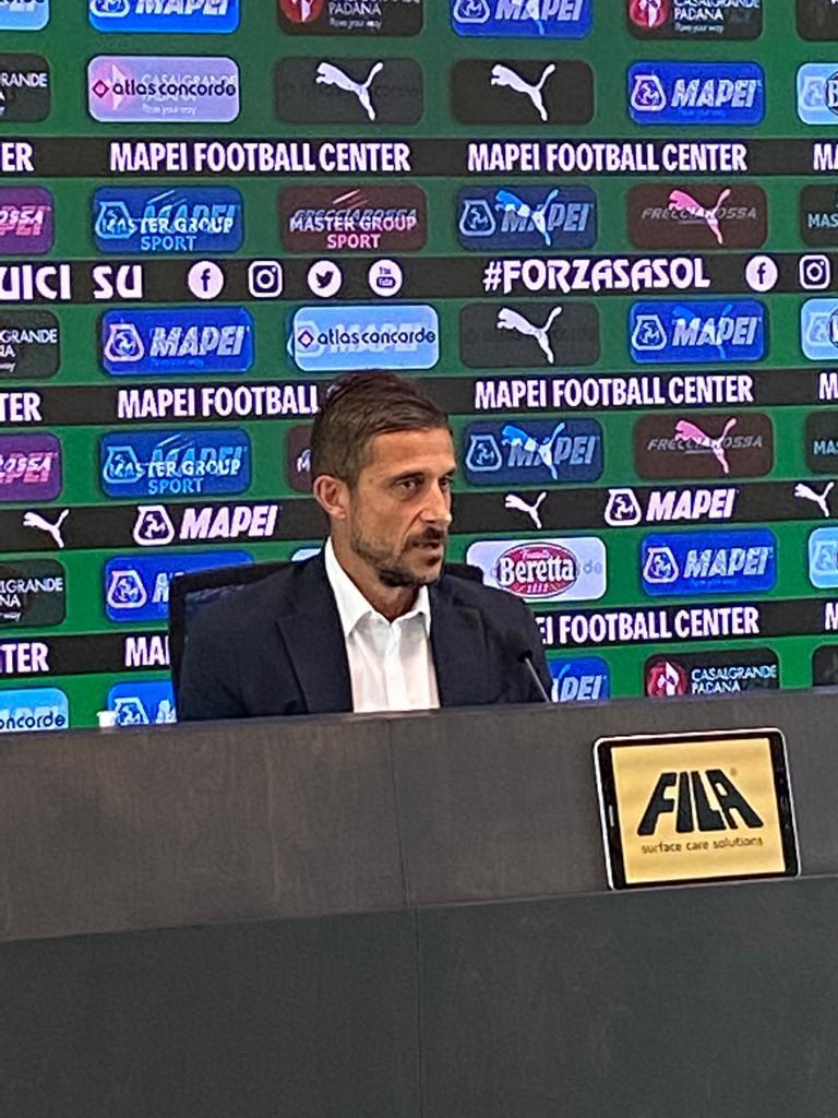 Sassuolo, il primo giorno del tecnico Dionisi: "De Zerbi mi lascia un'eredità difficile, ma ripagherò la fiducia"