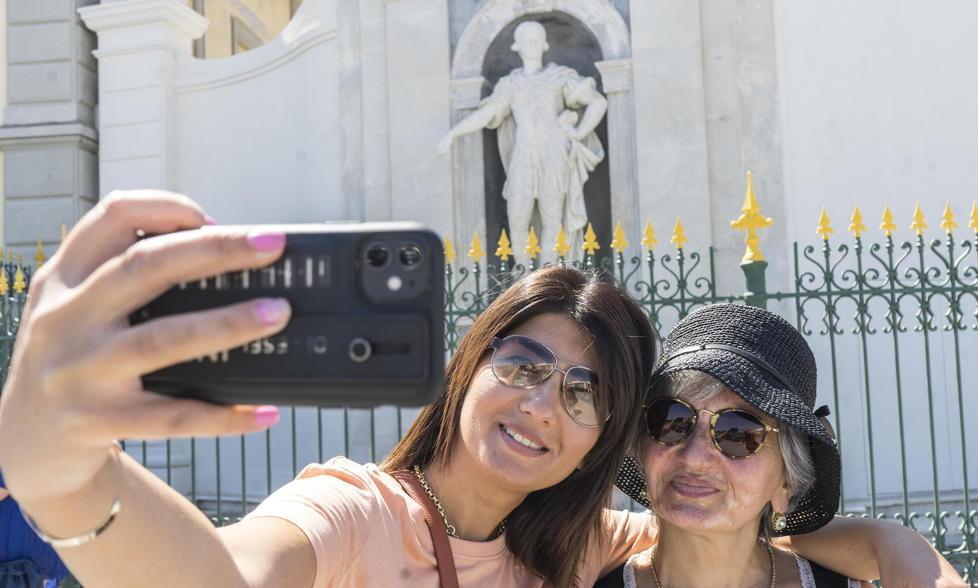 La statua di Pietro Leopoldo torna agli splendori, così Livorno fa pace con i Lorena 