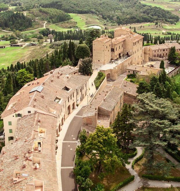 Castelfalfi, gli indonesiani cercano gestore del resort