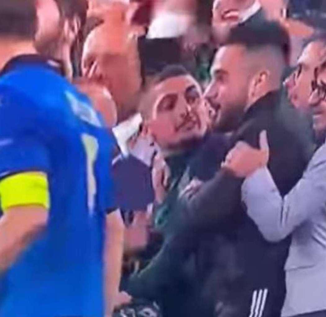 «Ma chi sei?» È di Nulvi il tifoso imbucato alla festa degli azzurri