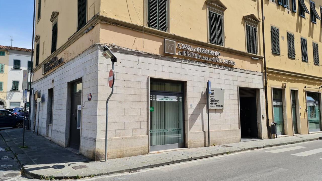 Entro la fine dell’anno chiuderà la filiale di Intesa Sanpaolo