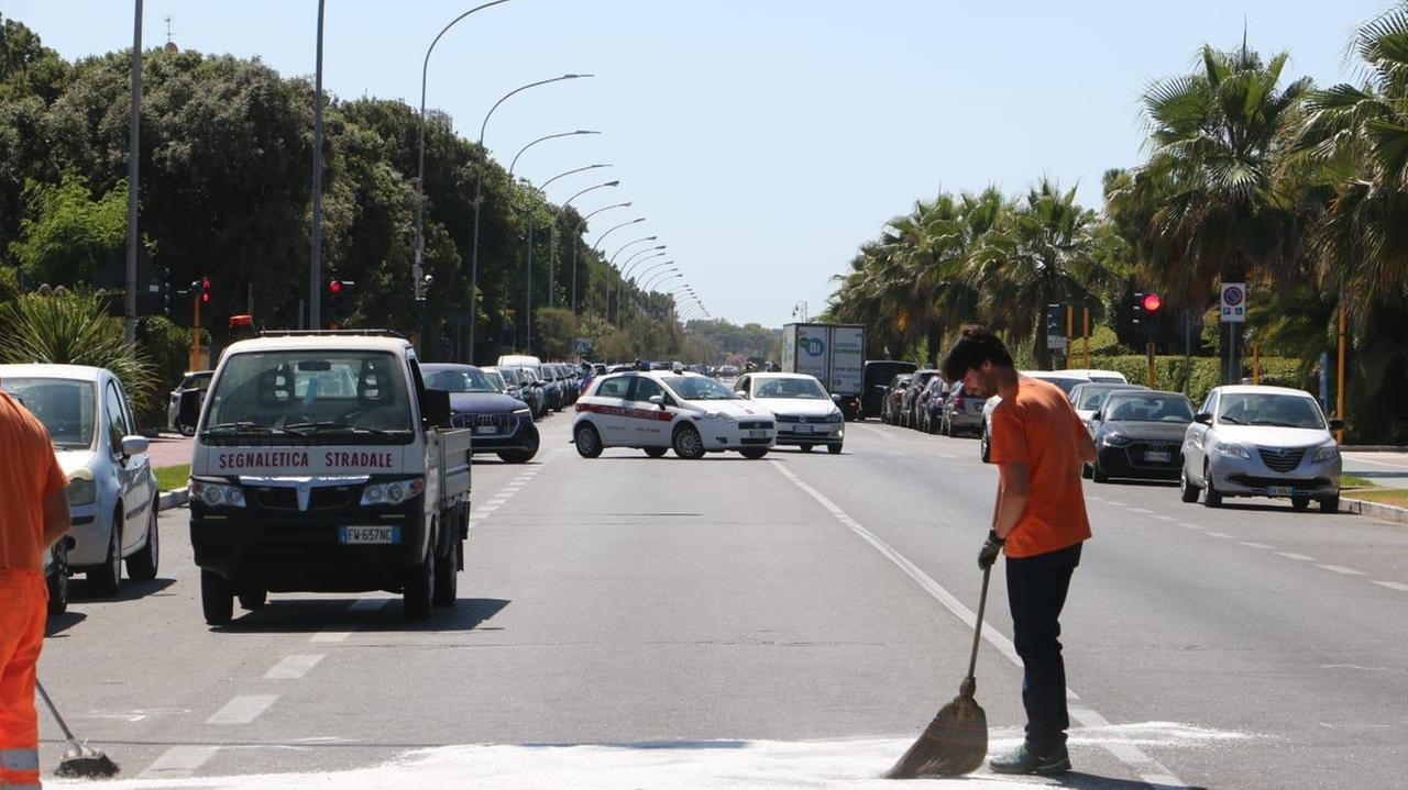 Il punto dove è accaduto l'incidente mortale a Forte dei Marmi (foto Paglianti)