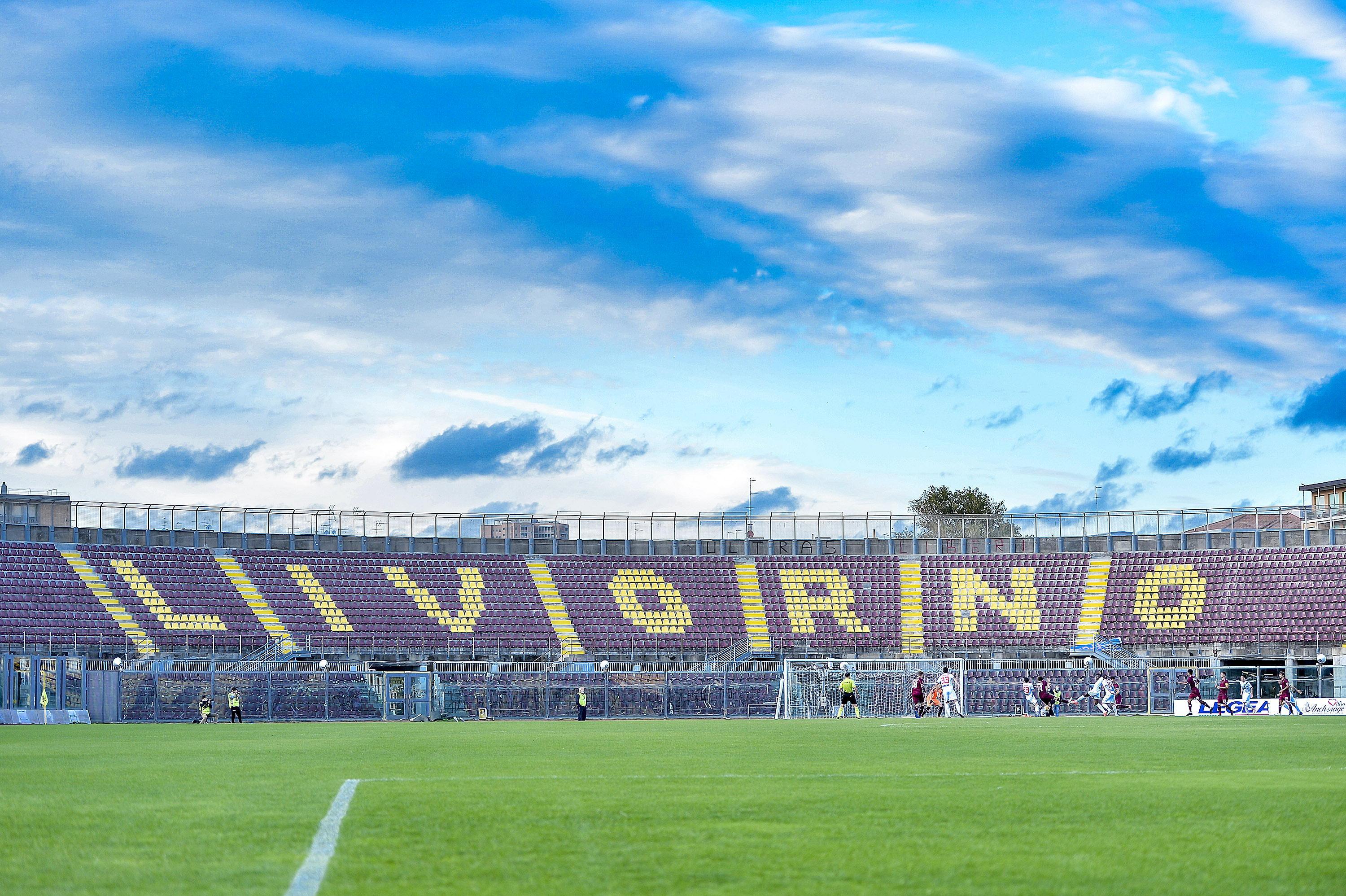 Il Livorno Calcio è in liquidazione: ecco cosa può succedere