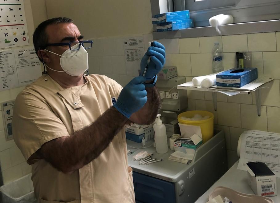 Scatta un weekend di richiami vaccinali Mille seconde dosi all’isola d’Elba 