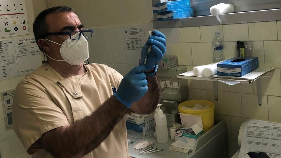 Scatta un weekend di richiami vaccinali Mille seconde dosi all’isola d’Elba