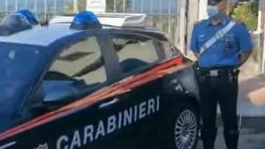 Feriti a coltellate, spunta un terzo uomo È rissa aggravata