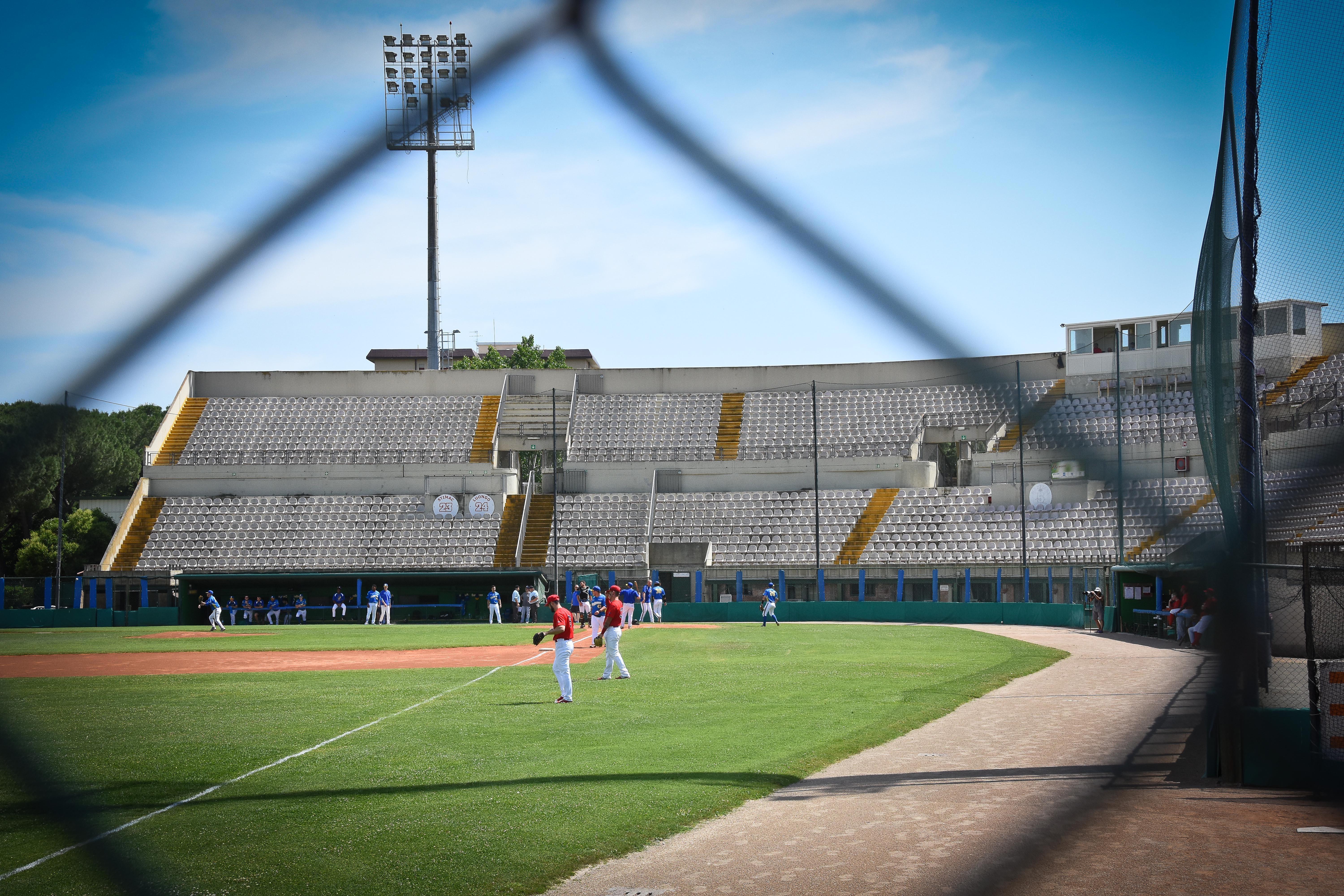 Lo stadio di baseball di Grosseto (foto Bf)