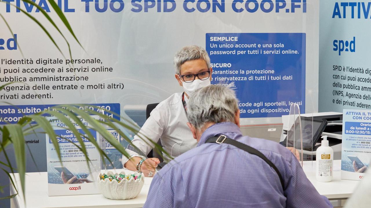 Nuovo servizio online al centro Coop di Empoli (Foto Autovino/Sestini)