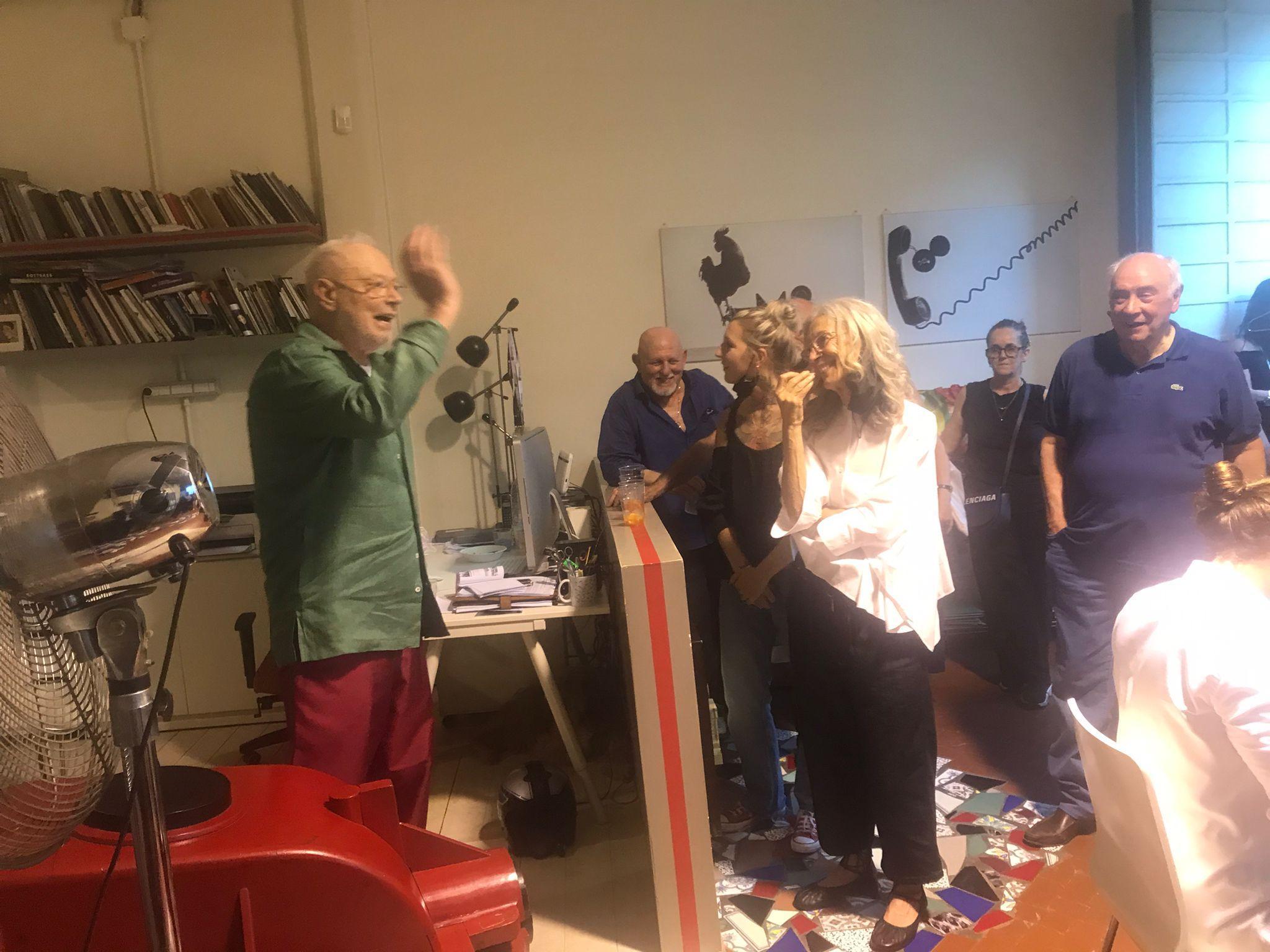 La serata a casa del fotografo Carlo Gianni