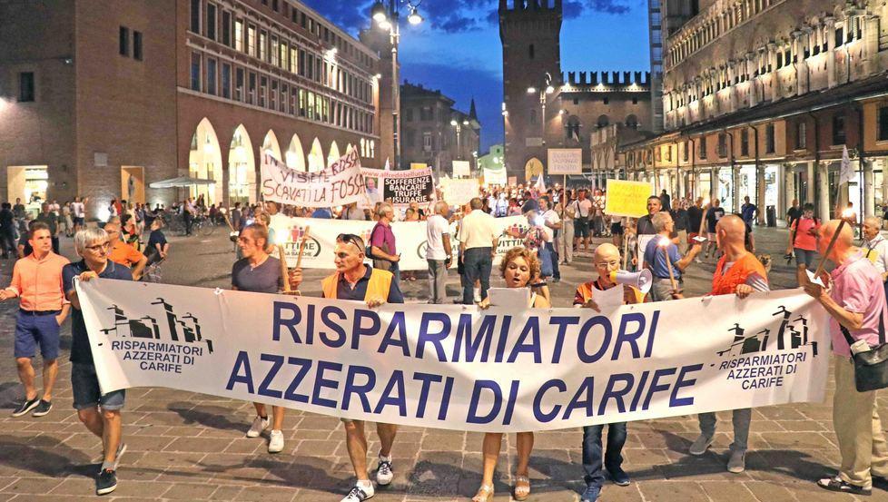 Ferrara, azioni Carife: rimborsi a passo di lumaca. Prescrizione vicina, reclami a Bper 