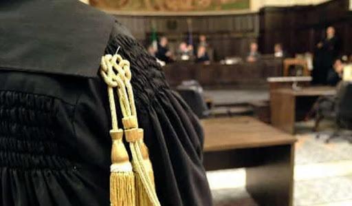 «Segregata in casa e poi violentata», il compagno sotto accusa 