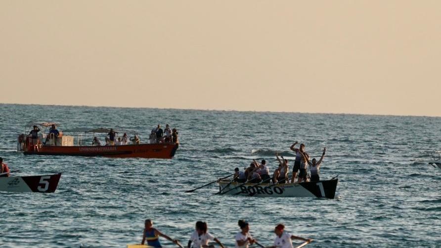 Il Palio marinaro di Livorno è del Borgo cappuccini
