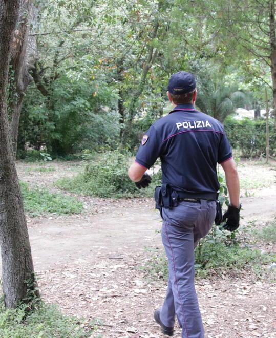 Spaccia coca e hashish in Pineta: arrestato 