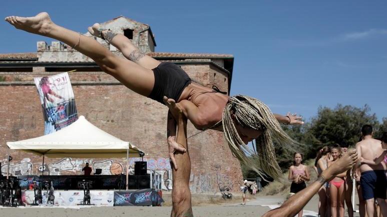 Aperto il villaggio sportivo sulla spiaggia Fino a domani l’Outdoor Sports Festival