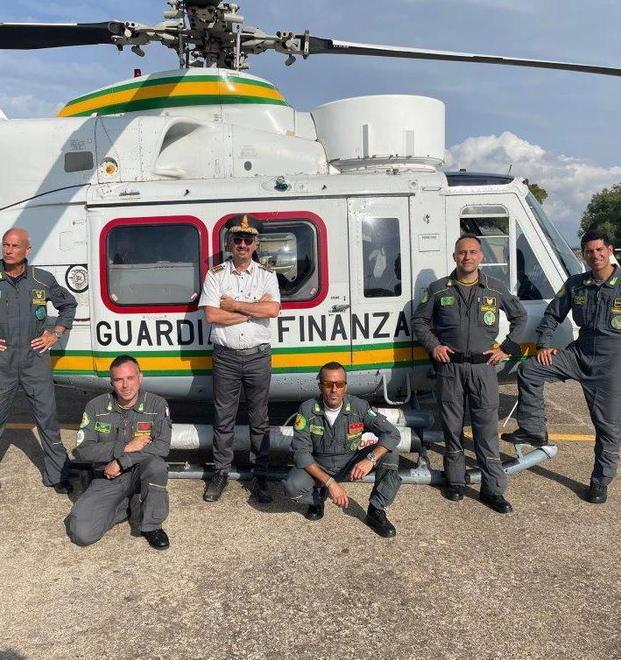 Con l’elicottero anche sulle isole Otto denunciati