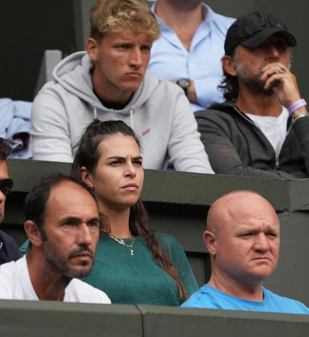 Berrettini primo finalista italiano a Wimbledon Potenza e gran tennis, Hurkacz è annientato 