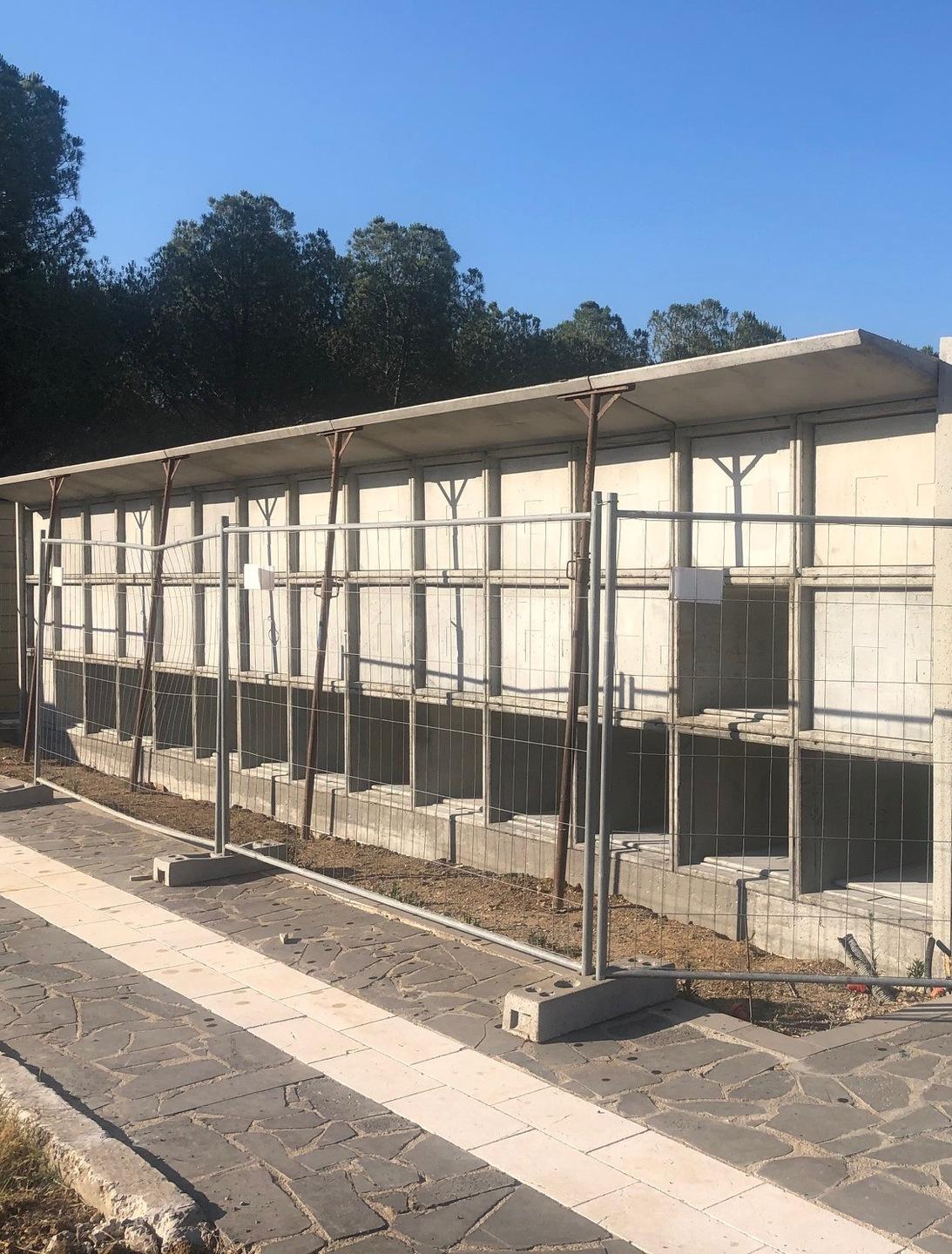 Loculi e tombe, il cimitero migliora 