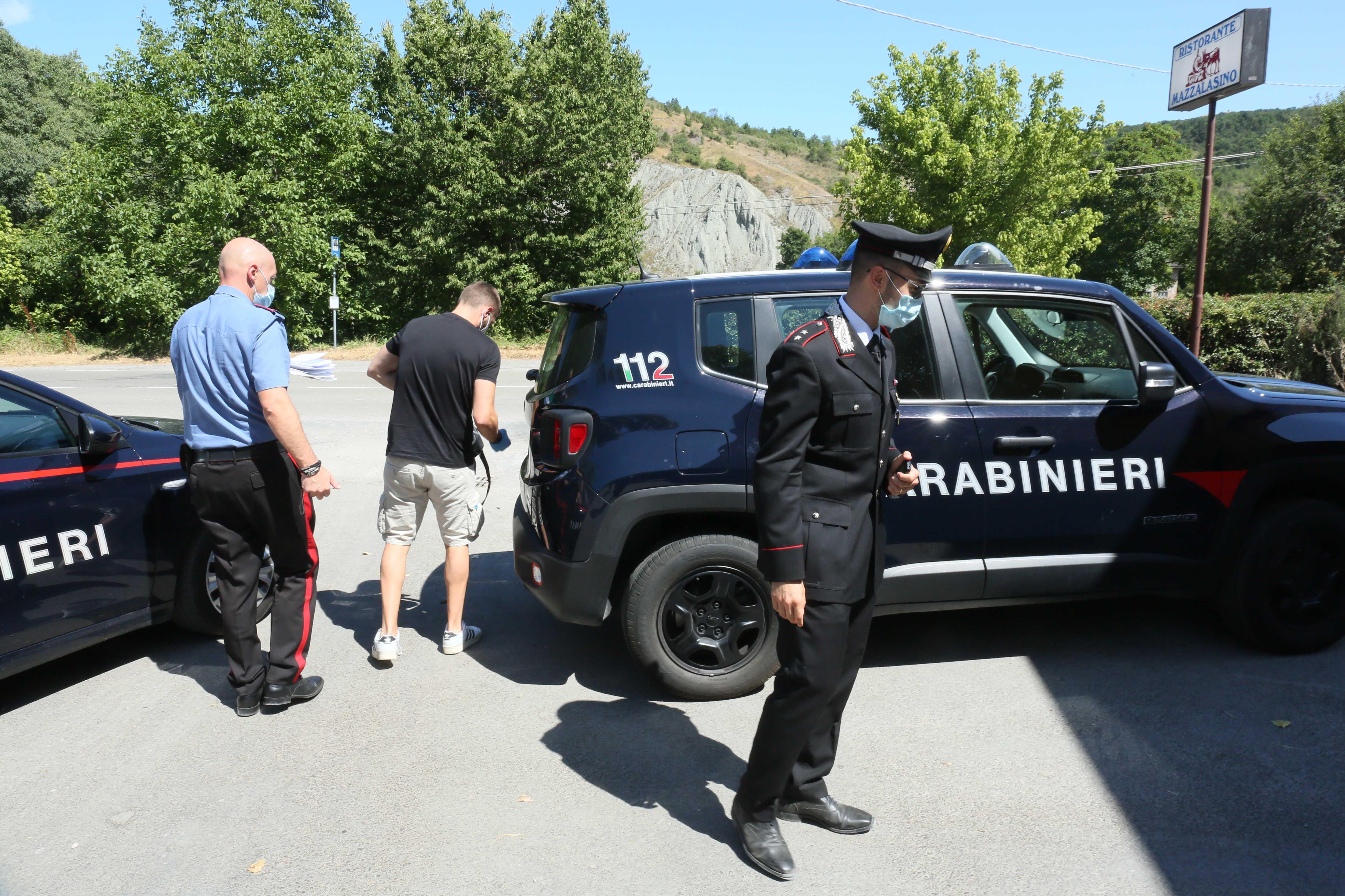 Le indagini dei carabinieri