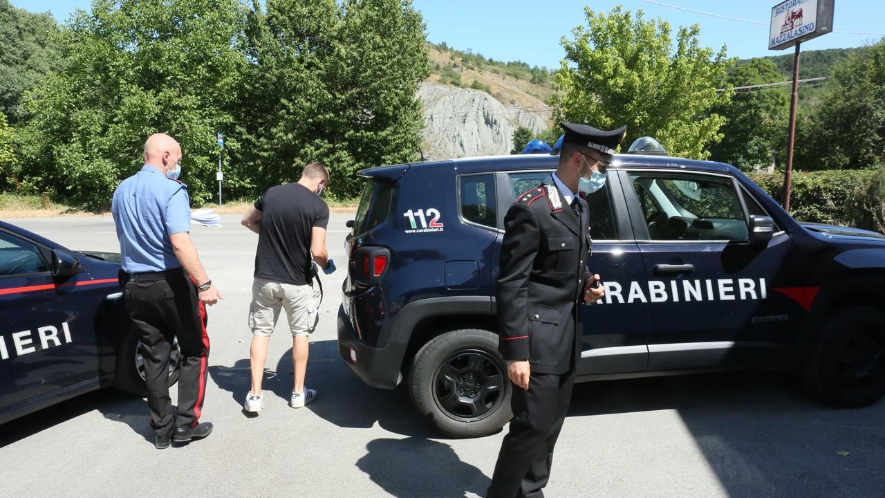 Le indagini dei carabinieri