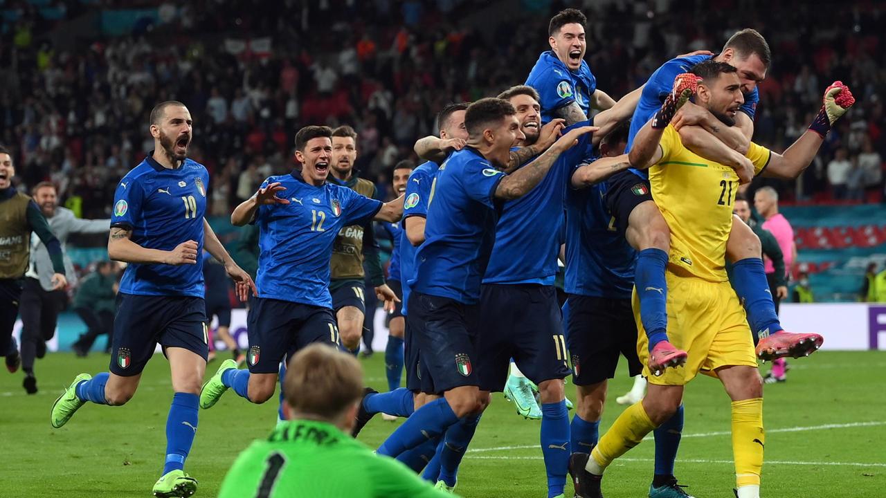 L'Italia batte l'Inghilterra ai calci di rigore ed è campione d'Europa
