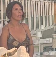 Le sculture di Luna Berlusconi danno voce alle donne “curvy” 