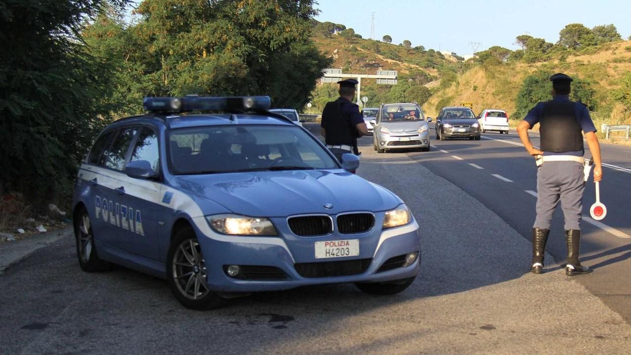 Polizia, la denuncia: «Organico carente»