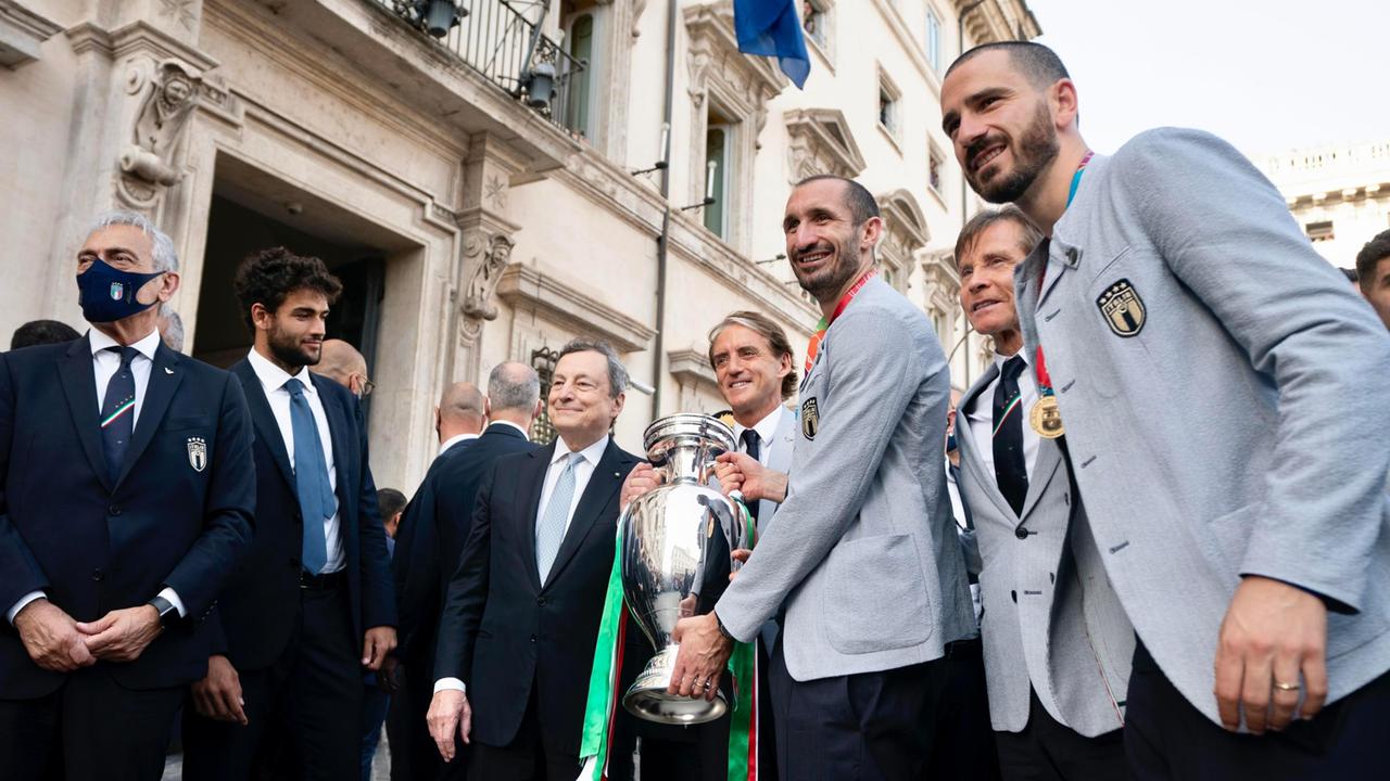 Italia campione, Chiellini emoziona al Quirinale: "Questa vittoria è per Davide Astori"