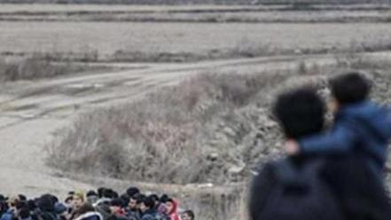 Si ribalta un pulmino Morti migranti in fuga