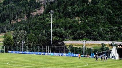 Mezzana, strutture perfette Campi, palestra e spazi ideali per la preparazione