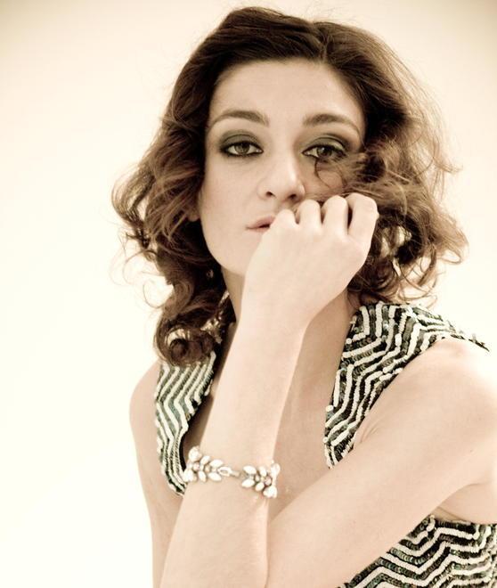 Cristina Zavalloni live sul palco sotto le stelle