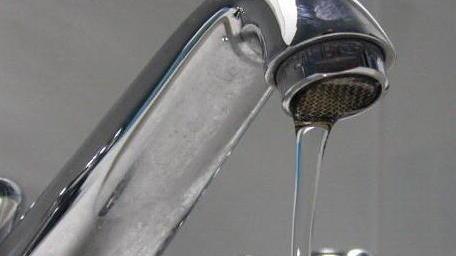 Domani niente acqua dai rubinetti