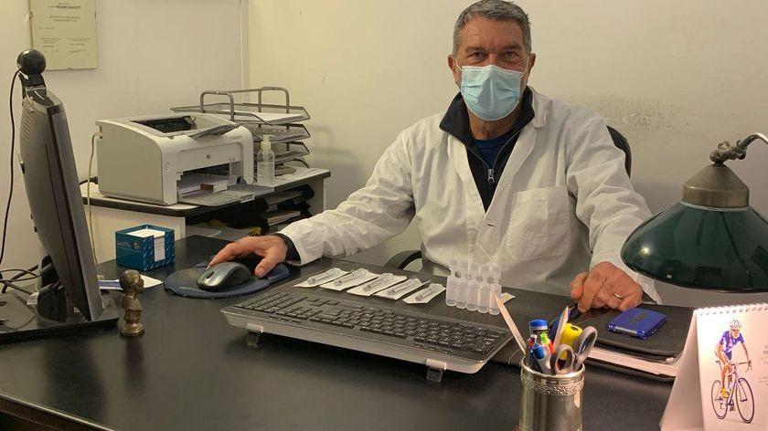 Poche dosi Pfizer: a Livorno stop alla vaccinazione degli under 60 da parte dei medici di base