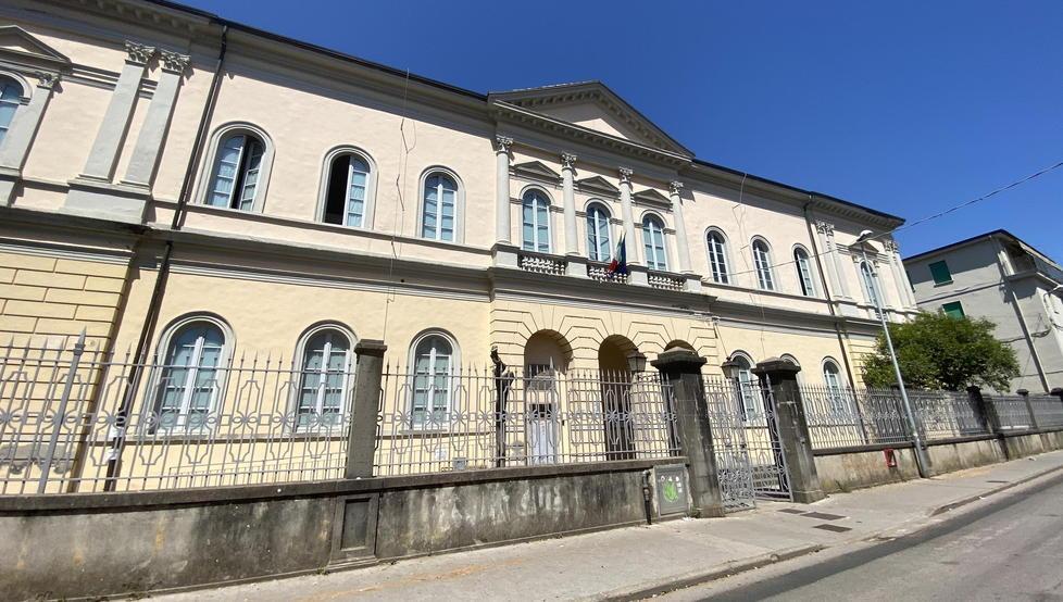 Uno scorcio della scuola Curtatone a Pontedera