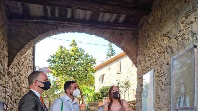 Castagno di Piteccio, patria degli artisti conquista anche il direttore degli Uffizi