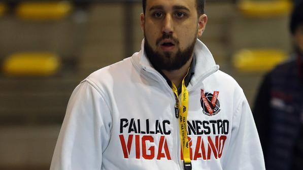 Coach Luca Andreoli punta ai playoff «Vogliamo ricreare un gruppo vincente»