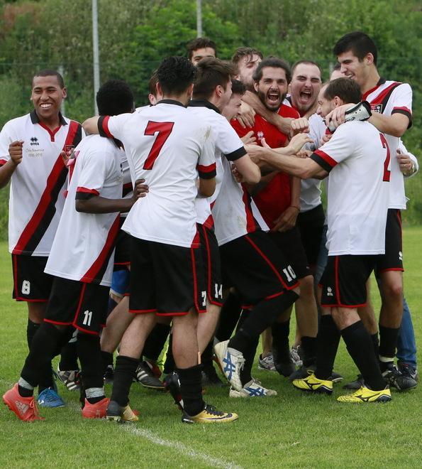 Palestre e campi da calcio Assegnati 46 impianti sportivi 