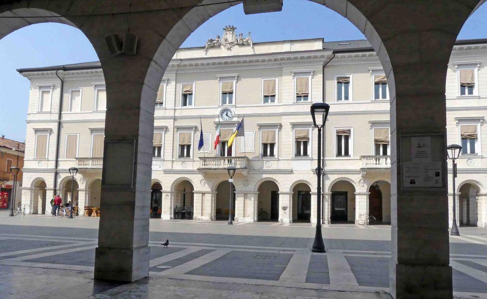 Accusata di truffa al Comune L’ex bibliotecaria è stata assolta 