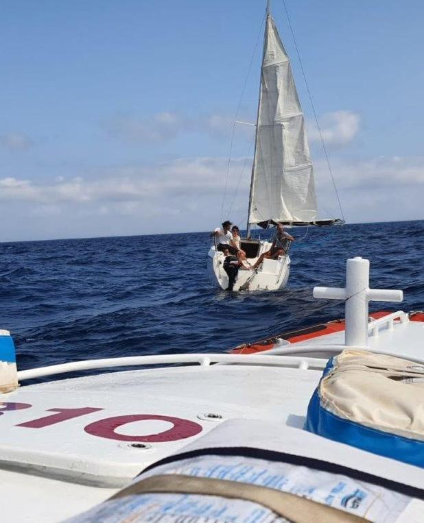 Due naufragi scongiurati dalla Capitaneria di porto 