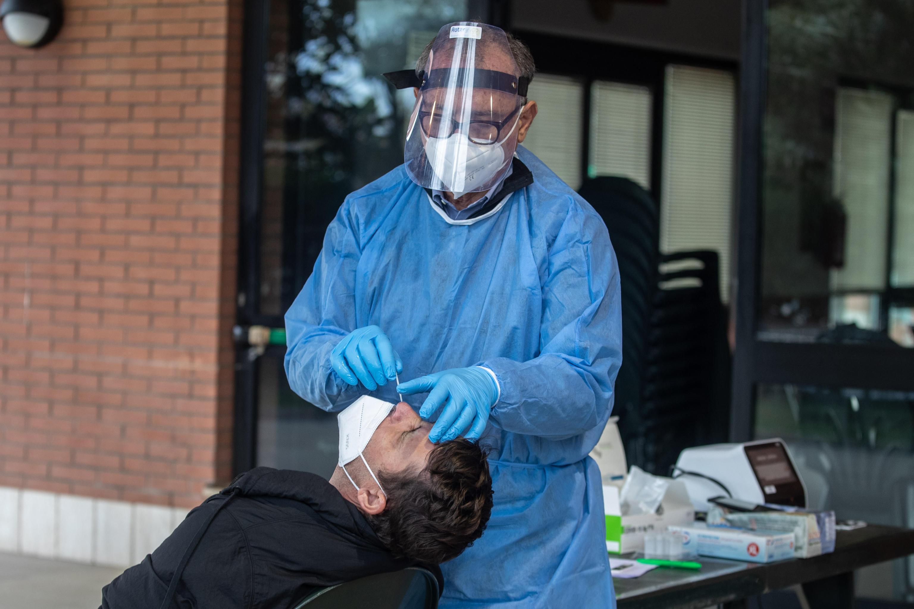 Covid, Gimbe: in Sardegna i casi aumentati del 202 per cento in una settimana