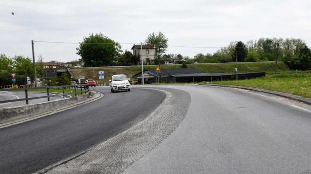 Lavori in viale Europa a capannori, sensi unici di notte e tratti di strada chiusi