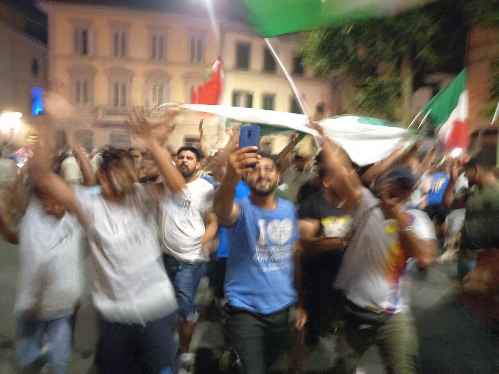 I festeggiamenti per la vittoria dell'Italia agli Europei di calcio
