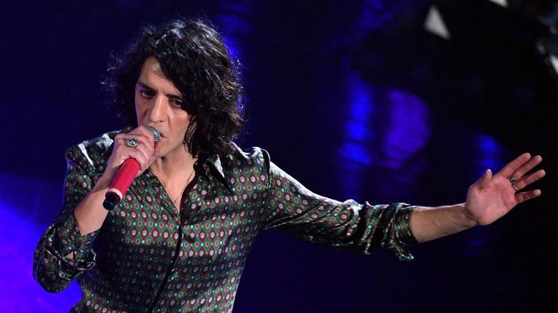 Motta sarà questa sera a Camaiore per il Festival Gaber